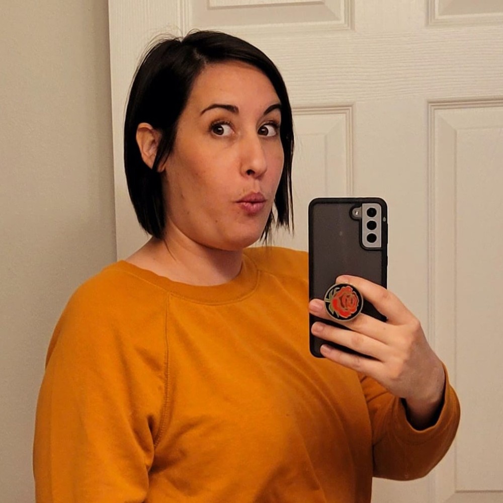 Meet your Posher, Julianna